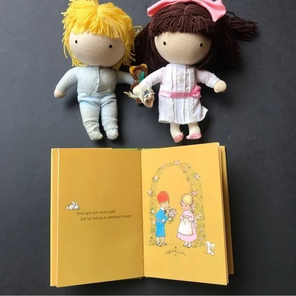 Vintage Joan Walsh Anglund Pair of Dolls and Book Set